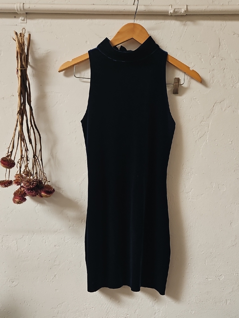 vintage Sleeveless Mock Neck Velvet Dress - blue XS